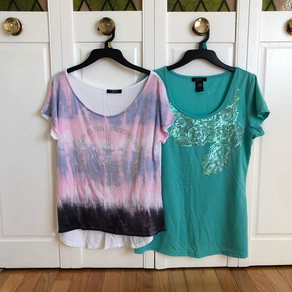 NWOT Top Bundle - Picture 1 of 4